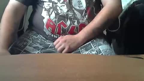 Snapshot of chunkisgreat chatting on 3, 10, 2025 chunkisgreat online show from 3, 10, 2025