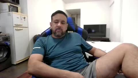 Guillote online show from 4, 4, 2026