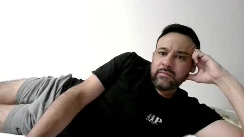 Guillote online show from 6, 4, 2026