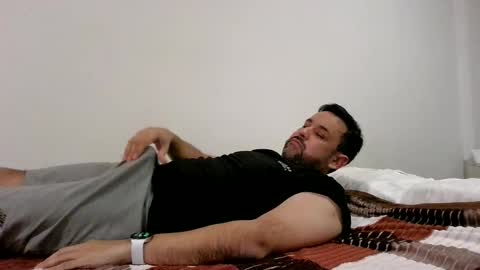 Guillote online show from 7, 4, 2026