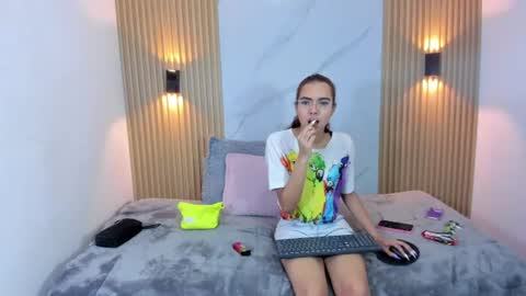 Snapshot of ciara_bunny_ chatting on 10, 6, 2026 ciara_bunny_ online show from 10, 6, 2026