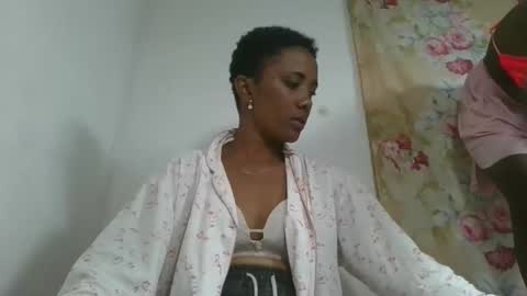 Snapshot of ciciazzhh chatting on 1, 3, 2026 ciciazzhh online show from 1, 3, 2026