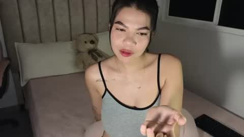 Snapshot of cielo_18d chatting on 15, 6, 2026 Mia online show from 15, 6, 2026