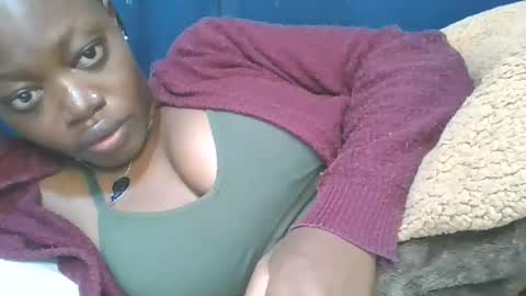 cilia petite online show from 13, 10, 2025