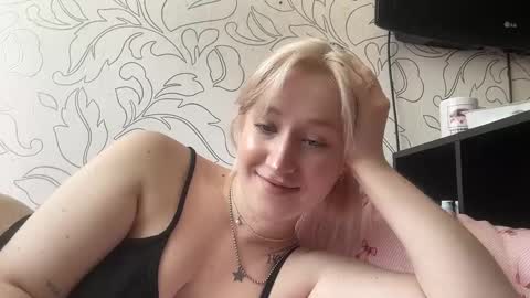 Snapshot of cinbellamy chatting on 21, 5, 2026 Cin Bellamy online show from 21, 5, 2026