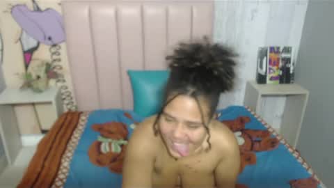 Cindy Castillo online show from 11, 1, 2025