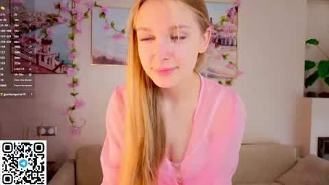 Snapshot of cindyreming01 chatting on 1, 10, 2025 indy online show from 1, 10, 2025