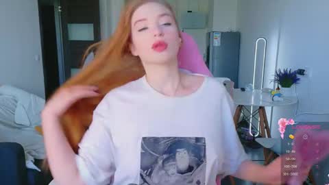 Snapshot of cinnabongirls chatting on 31, 5, 2026 Maddy online show from 31, 5, 2026