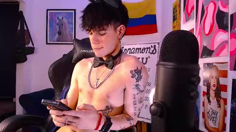 Snapshot of cinnamon_boyxxx chatting on 13, 2, 2025 David     Independent Model online show from 13, 2, 2025