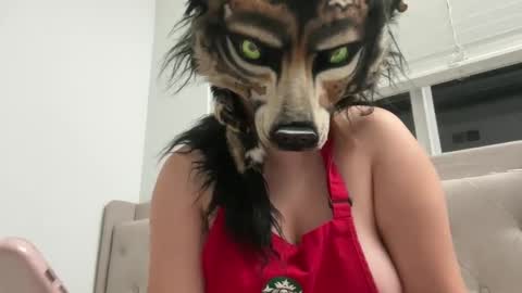 Snapshot of cinnanicos chatting on 10, 9, 2025 Nicky online show from 10, 9, 2025