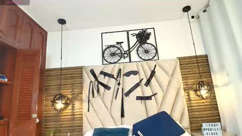 Snapshot of cinthiabaker chatting on 7, 11, 2025 cinthiabaker online show from 7, 11, 2025