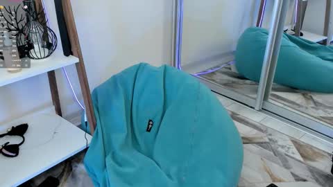 Veronica online show from 27, 3, 2026