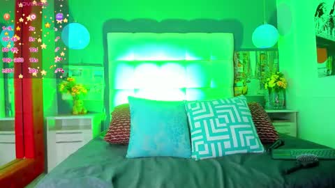 Snapshot of cinthya_walker1 chatting on 1, 2, 2026 cinthya_walker1 online show from 1, 2, 2026