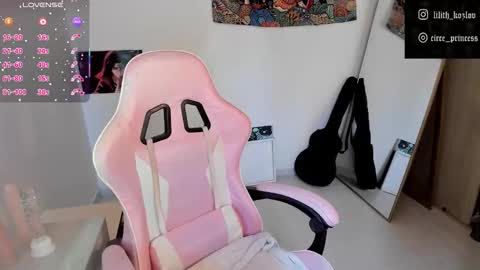 Paulina online show from 24, 11, 2025