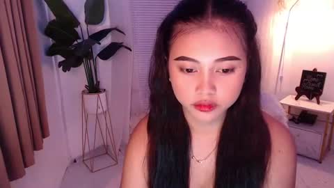 Snapshot of cis_jenner chatting on 28, 6, 2026 Mikay online show from 28, 6, 2026