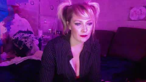 cj_wunderlust online show from 8, 10, 2025