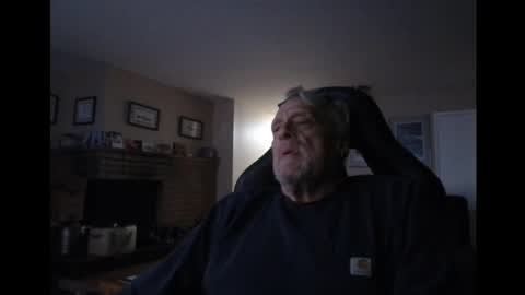 Snapshot of cjscout chatting on 1, 2, 2025 cjscout online show from 1, 2, 2025