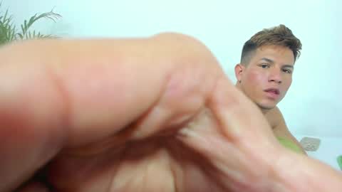 Claimom online show from 6, 1, 2025