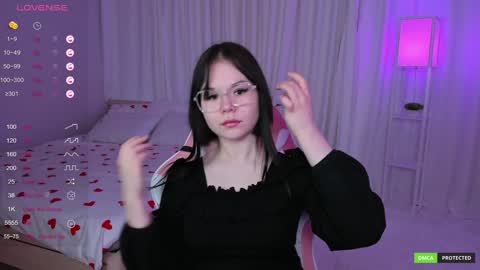 Claire Faers online show from 26, 1, 2025