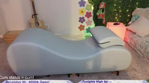 Claire online show from 14, 12, 2025