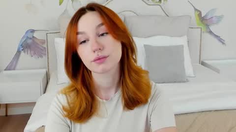 Snapshot of clairemathis chatting on 13, 11, 2025 Claire online show from 13, 11, 2025