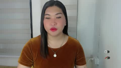 CLAIRE online show from 18, 2, 2025