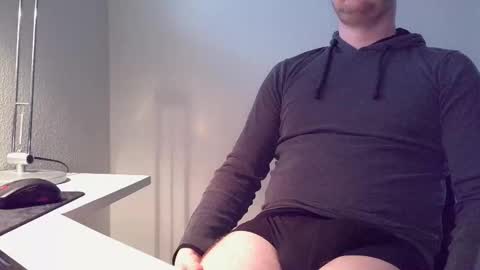 Snapshot of clamshive7 chatting on 25, 4, 2026 clamshive7 online show from 25, 4, 2026