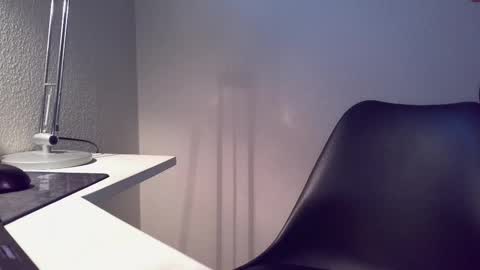 Snapshot of clamshive7 chatting on 10, 5, 2026 clamshive7 online show from 10, 5, 2026