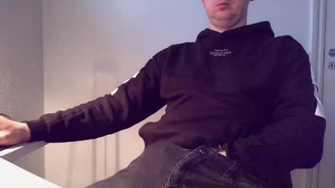Snapshot of clamshive7 chatting on 14, 5, 2026 clamshive7 online show from 14, 5, 2026