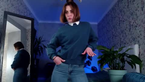 Clara online show from 10, 3, 2025