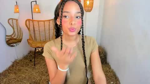 Snapshot of clara_tenssio chatting on 16, 12, 2024 Clara online show from 16, 12, 2024