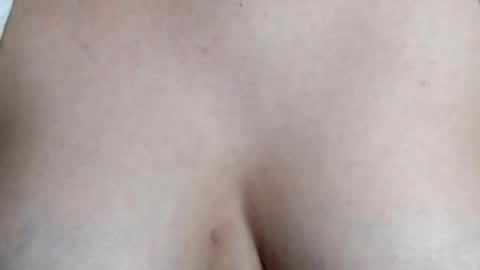 Snapshot of claraaa___ chatting on 5, 2, 2025 CLARA AT YOUR SERVICE online show from 5, 2, 2025