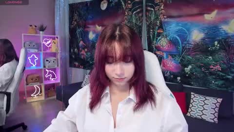 Snapshot of clarabenson chatting on 19, 9, 2025 clarabenson online show from 19, 9, 2025