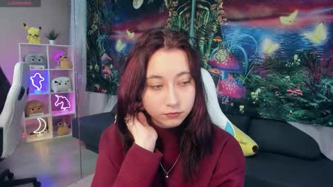 Snapshot of clarabenson chatting on 19, 10, 2025 clarabenson online show from 19, 10, 2025