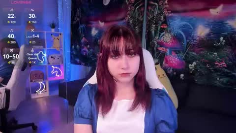 Snapshot of clarabenson chatting on 29, 10, 2025 clarabenson online show from 29, 10, 2025