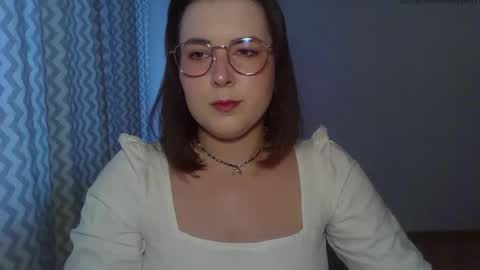 Snapshot of claralovely chatting on 10, 5, 2026 Clara online show from 10, 5, 2026