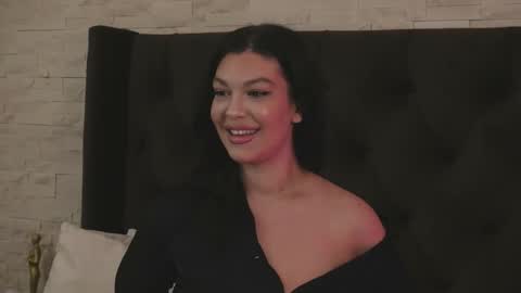 Clara online show from 15, 10, 2025