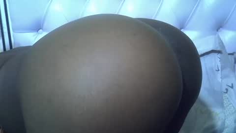 Snapshot of classy_zoey chatting on 10, 10, 2025 classy_zoey online show from 10, 10, 2025