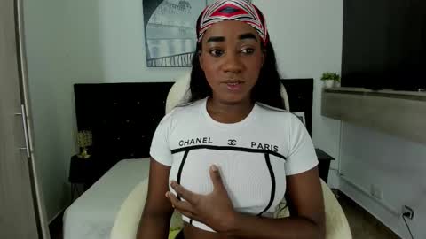 Snapshot of claudia198820 chatting on 11, 11, 2025 claudia198820 online show from 11, 11, 2025