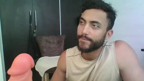 Snapshot of claybrown_ chatting on 9, 5, 2026 Clay online show from 9, 5, 2026