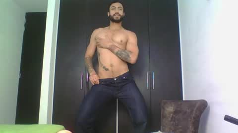 Snapshot of claybrown_ chatting on 14, 5, 2026 Clay online show from 14, 5, 2026