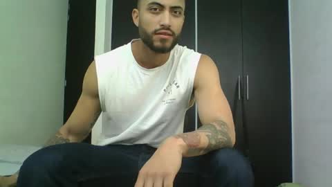 Snapshot of claybrown_ chatting on 27, 5, 2026 Clay online show from 27, 5, 2026