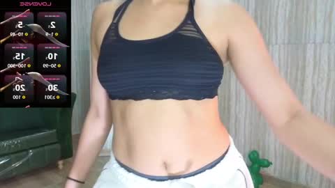 Snapshot of clementine_t chatting on 1, 10, 2025 Clementine online show from 1, 10, 2025