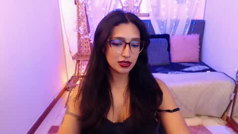 Snapshot of cleo_fox chatting on 15, 9, 2025 Cleo online show from 15, 9, 2025