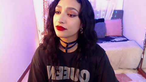 Snapshot of cleo_fox chatting on 19, 9, 2025 Cleo online show from 19, 9, 2025