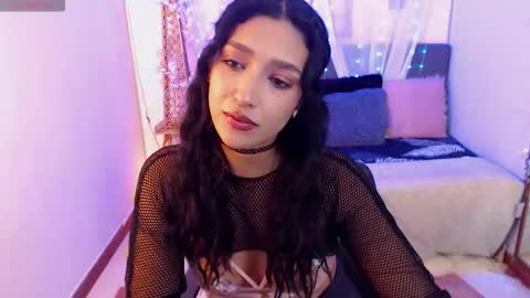 Snapshot of cleo_fox chatting on 20, 9, 2025 Cleo online show from 20, 9, 2025