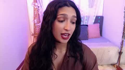 Snapshot of cleo_fox chatting on 30, 9, 2025 Cleo online show from 30, 9, 2025