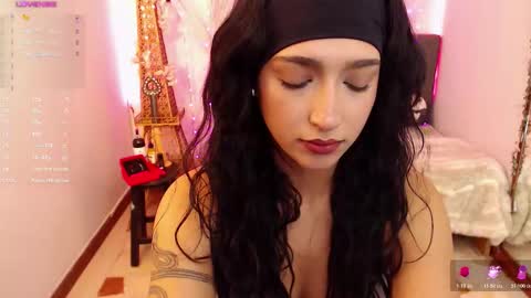 Cleo  online show from 13, 11, 2025