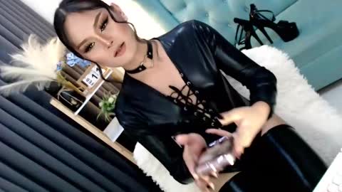 Cleo online show from 11, 2, 2025