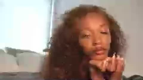 Snapshot of cleopatralovee chatting on 26, 6, 2026 cleopatralovee online show from 26, 6, 2026